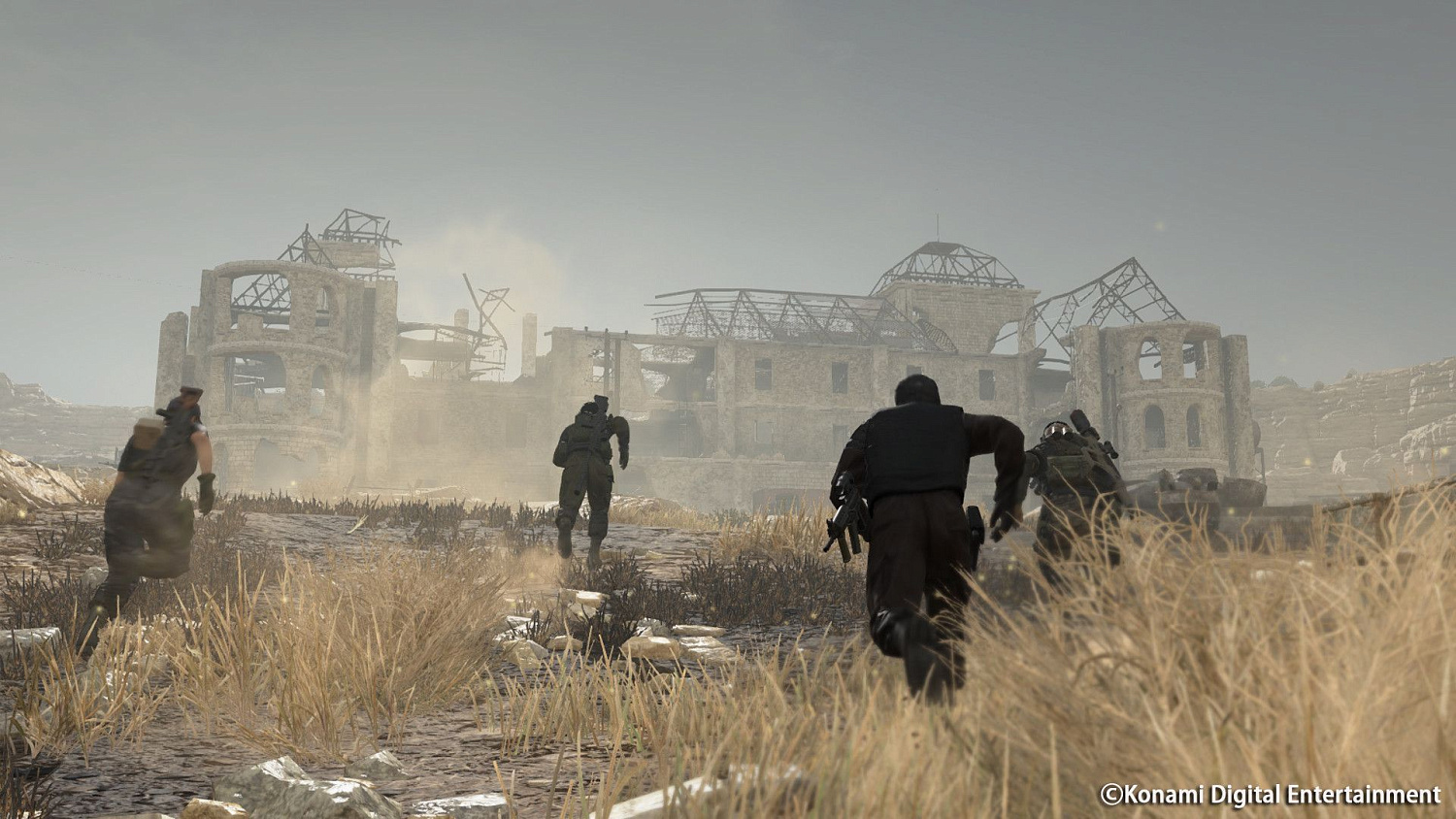 PS4 Metal Gear Solid V: The Definitive Experience (CUSA05597)